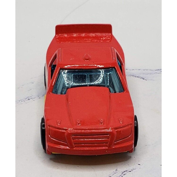 Mattel Hot Wheels Circle Trucker 55 Red Die Cast Truck Races Aces 2016 - Picture 2 of 6